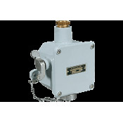 NAVE SOCKET UNAV 1436-BRASS ENCL.-10A 127V 2P+E IP56